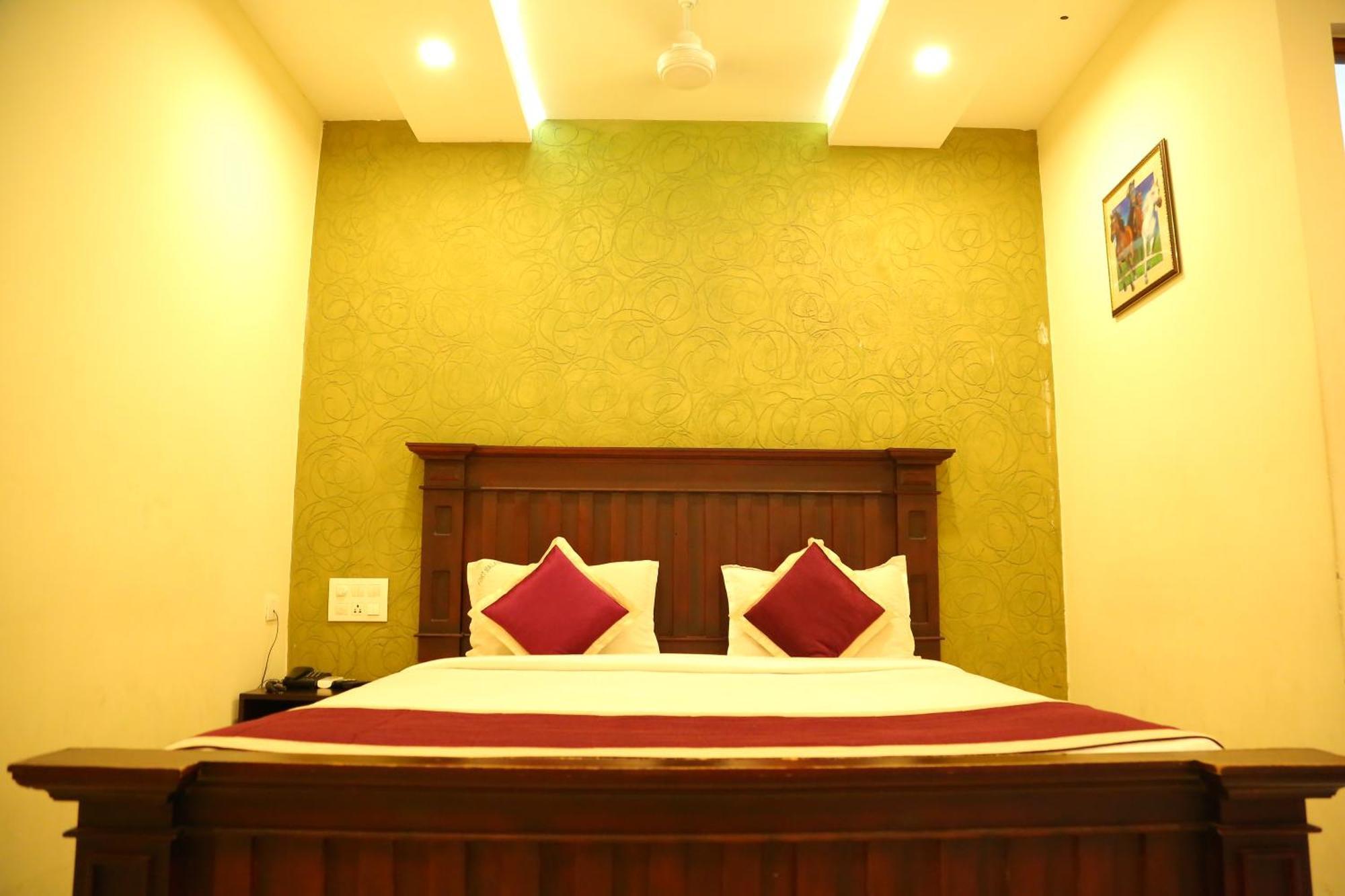 Fort Malabar Residency Hotel Kochi Exterior photo